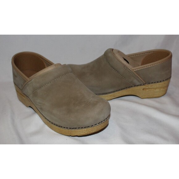 Dansko Women's Leather Professional Clogs Sand Size EU 39 US 8.5-9 NWOB - Picture 3 of 6